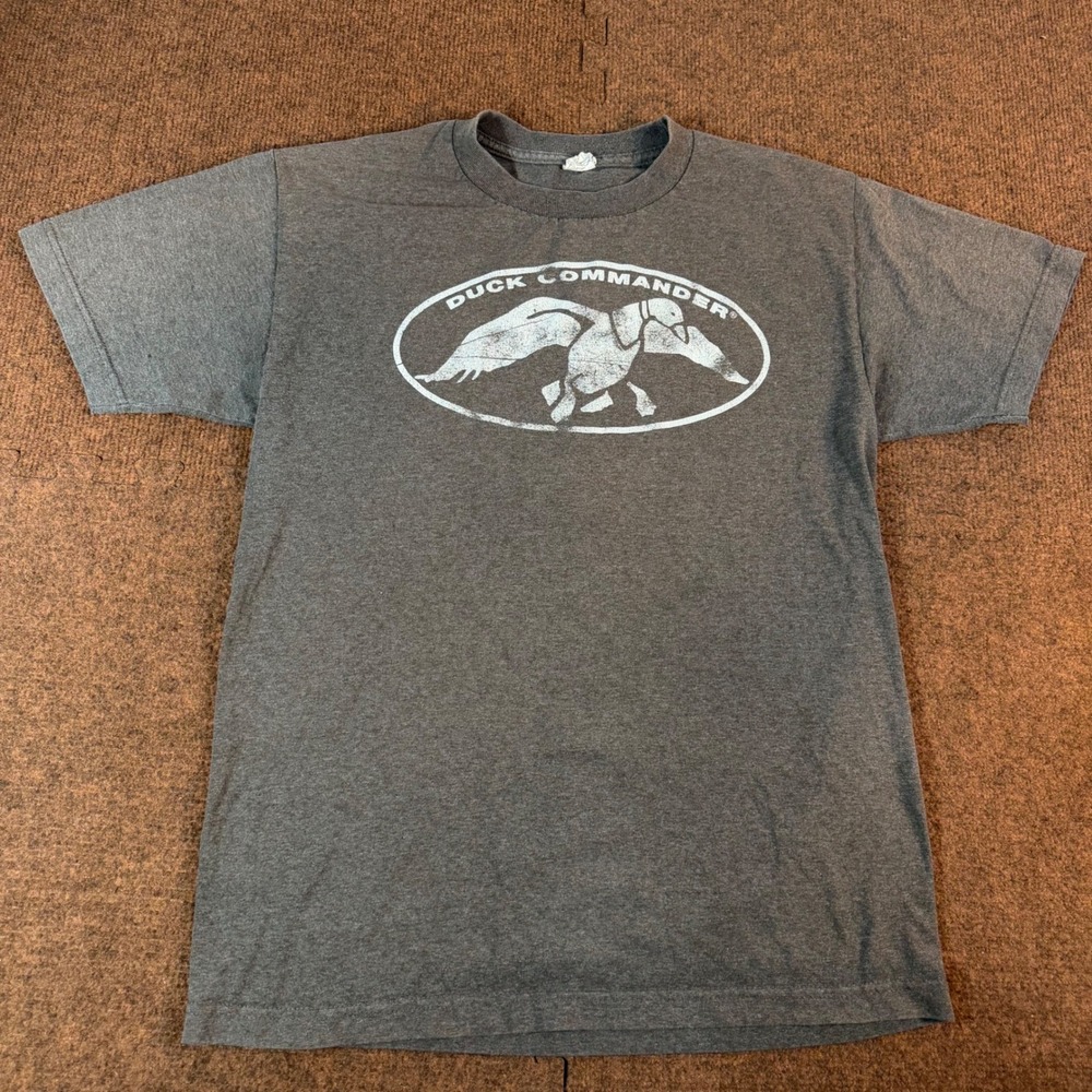 A- Duck Commander T-Shirt Mens Medium Gray Fear God Hunt Ducks Graphic Jesus Tee